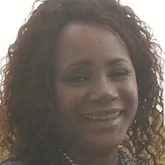 Meet your Posher, Annie - Picture 1 of 1